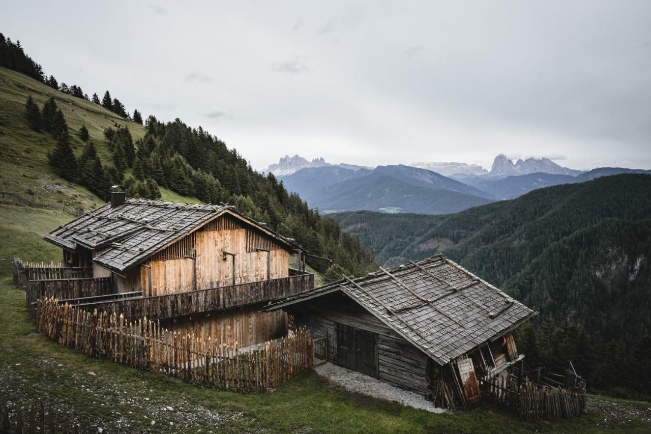 Hirschhof Pfrein - Hideaway Apartment Chiusa Exterior photo